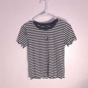 Black and white t-shirt